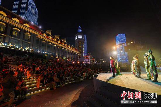 天津:津湾广场“五一”客流近60万人次 同比增长超九成